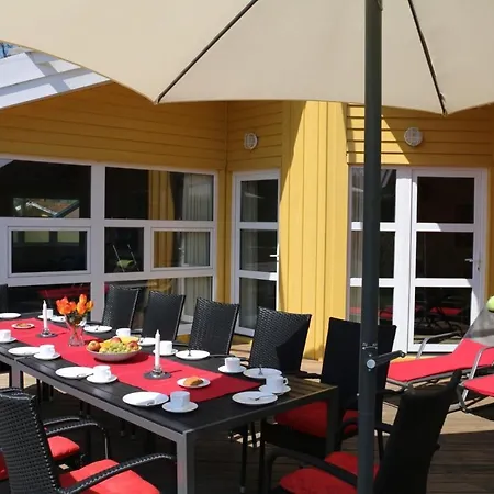 Poolhaus Ostsee Ferienhaus